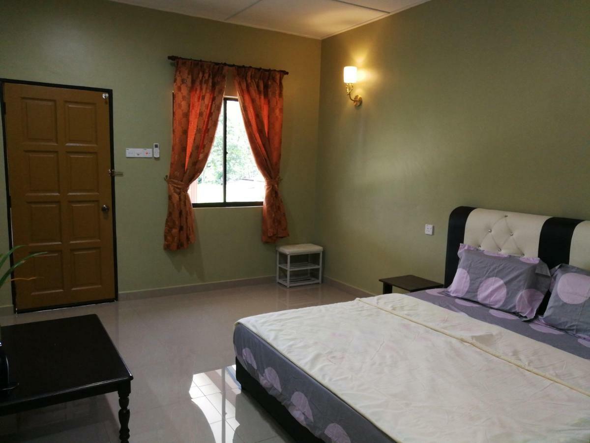 Country House Pulai Holiday Village Gua Musang Bagian luar foto